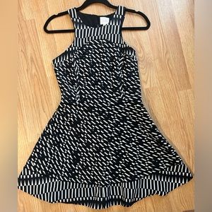 Parker Black & White A-Line Mini Dress. NWT. Size Small